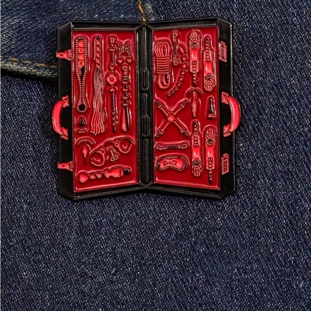 ⛓️‍💥🔥BDSM ⛓️‍💥 🪢🔥 SEXY TRUNK PIN